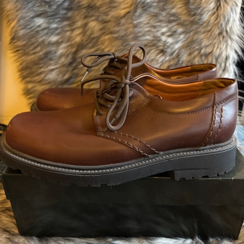 Clarks Classic Brown Leather Men's Shoes - Picture 4 of 5